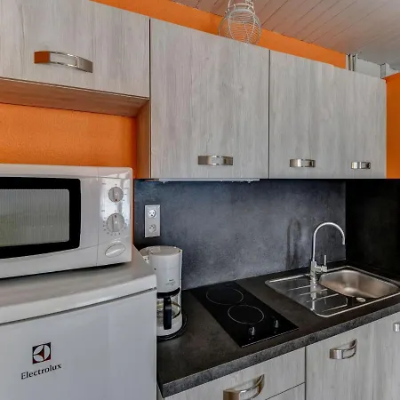 Gite In A Holiday Park With Swimming Pool * Saint-Savinien